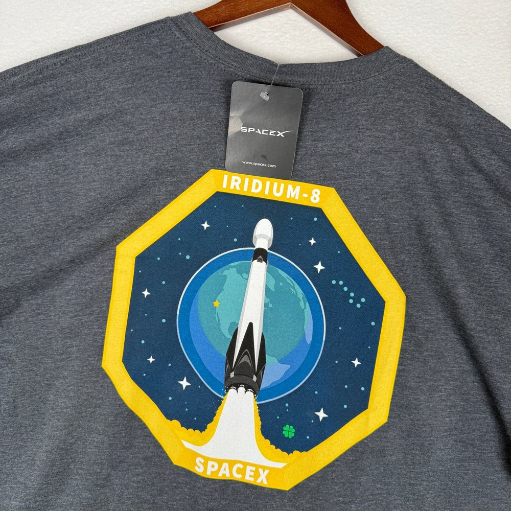 NWT SpaceX Iridium-8 Rocket Mission T-Shirt Mens 2X Charcoal Gray Graphic Tee